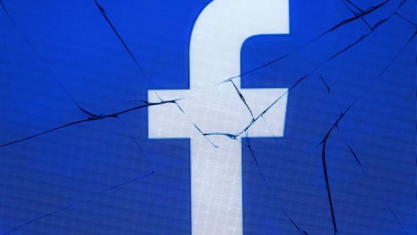 فیس بوک: اختلال اپ‌ها به دلیل حمله سایبری نبود