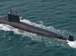 برنامه چین برای حمله به ماهواره استارلینک با زیردریایی‌