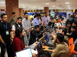 برگزاری سیزدهمین دوره ماراتون برنامهنویسی تلفن همراه کشور برگزاری سیزدهمین دوره ماراتون برنامهنویسی تلفن همراه کشور